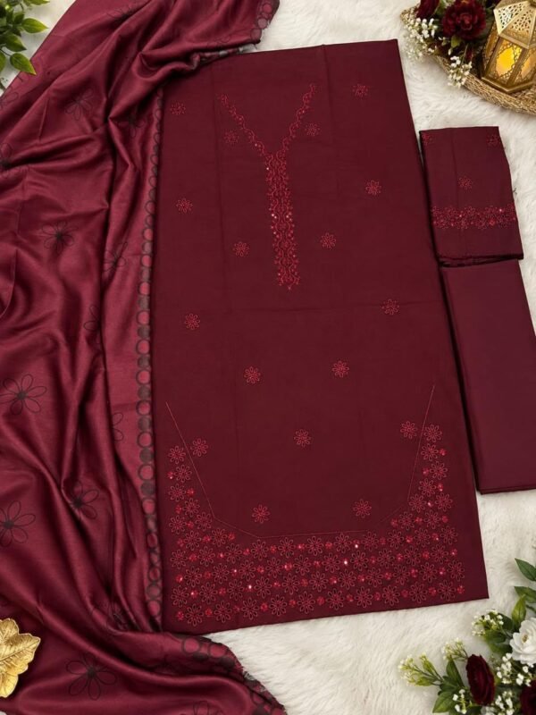 8 Lumeraa Clothing – Dhanak Fabric 3-Piece Embroidered Suit
