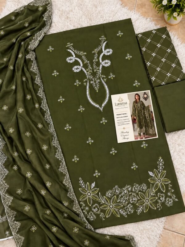 WhatsApp Image 2026-09-17 at 15.46.03 (2) Lumeraa 3-Piece Embroidered Dhanak Suit with Digital Printed Shawl