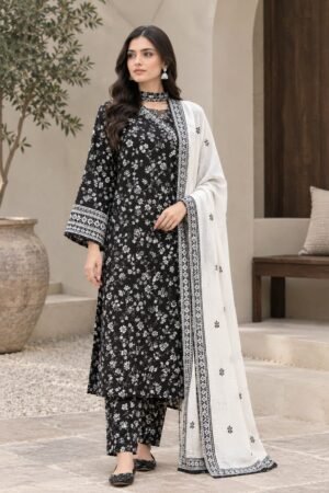 Lumeraa Khaddar Collection – Black & Off-White Floral 3-Piece Suit
